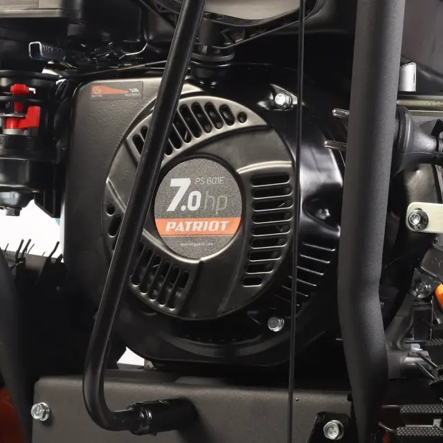 Patriot PS 601 E - снегоуборщик бензиновый самоходный
