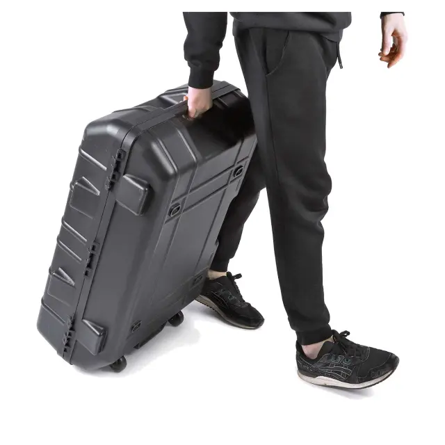 Бензорез с кейсом DSG 735C