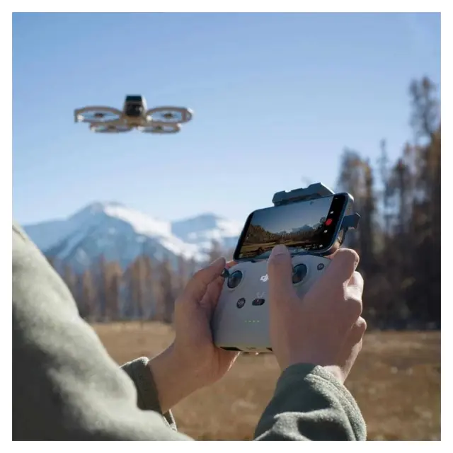 DJI Flip (RC-N3) - квадрокоптер