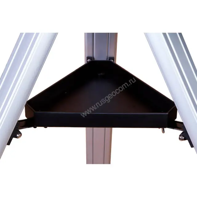 Классический рефлектор Levenhuk Skyline Base 100S в работе