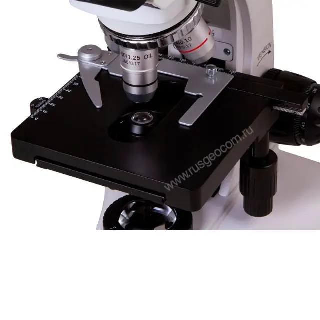Микроскоп Levenhuk MED 20T, тринокулярный  подложка