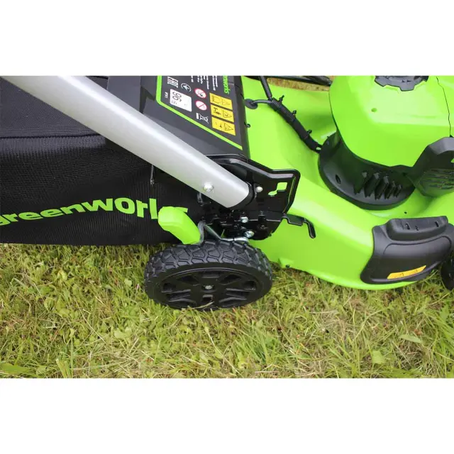 Greenworks газонокосилка