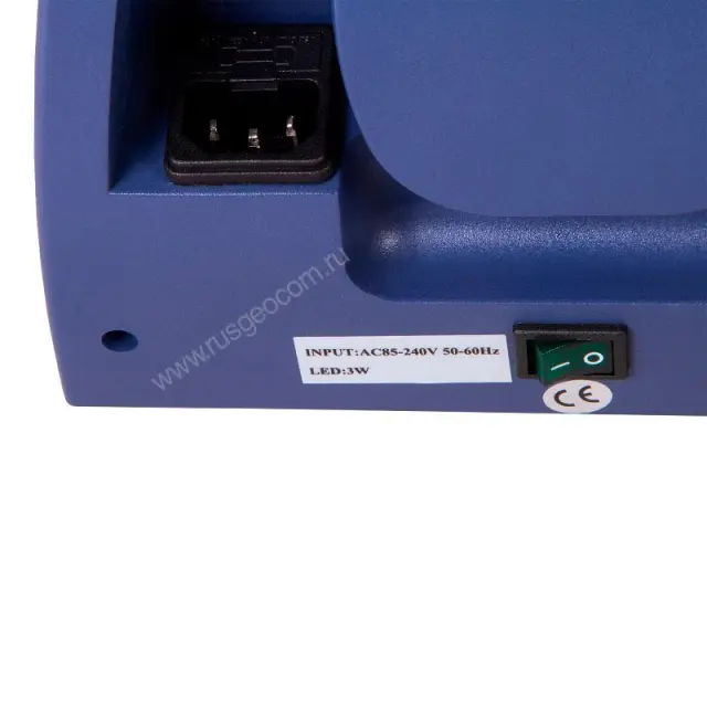 Цифровой микроскоп Levenhuk MED D30T LCD питание