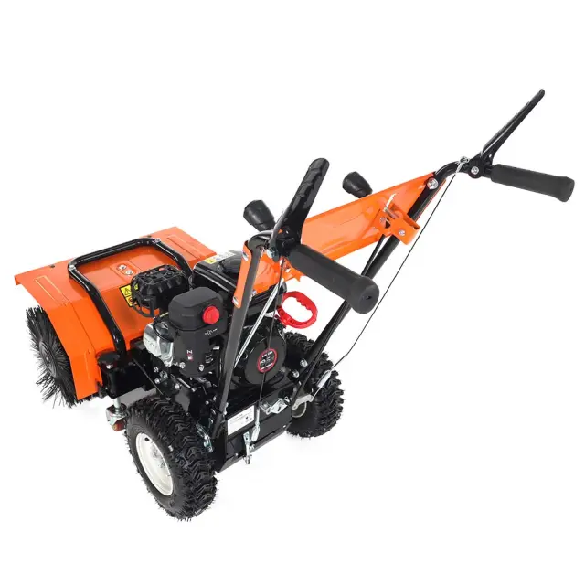 YARD FOX 600SL - бензиновая самоходная подметальная машина