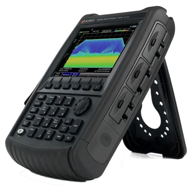 Keysight N9938B FieldFox - анализатор спектра