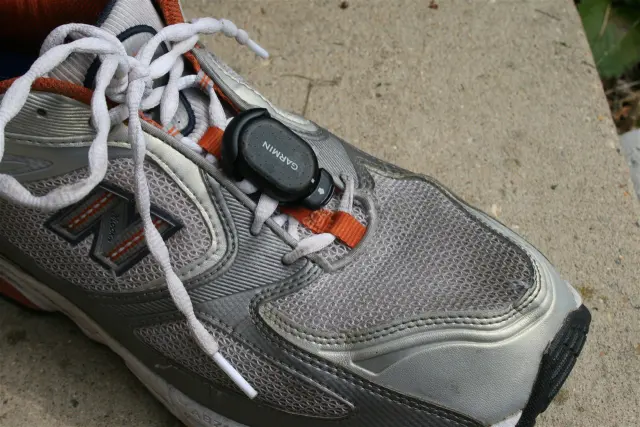 Датчик-шагомер Garmin Foot Pod micro