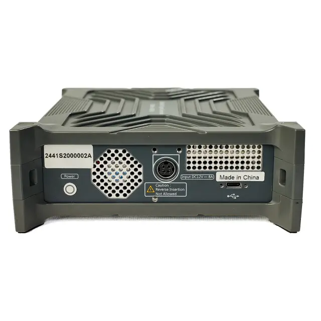 VESNA SGVA40K - генератор сигналов