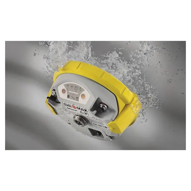 GeoMax Zenith15 Rover (GSM-UHF) xPad Ultimate GO - геодезический GNSS приемник