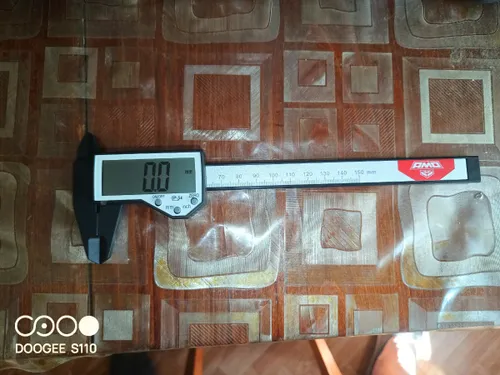 AMO SLP-150 - штангенциркуль электронный пластиковый