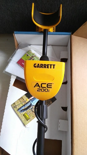 Комплект: металлоискатель Garrett ACE 200i + пинпоинтер RGK MD-5