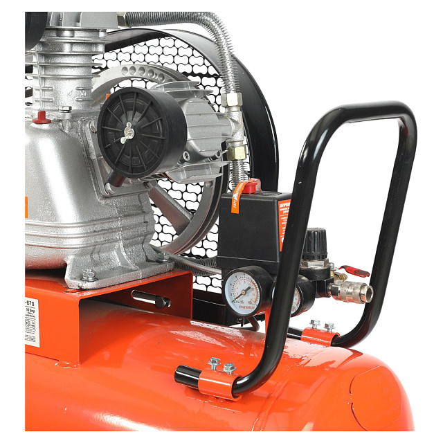 Patriot PTR 100-670 - ременной компрессор