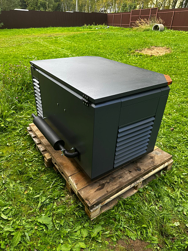 A-iPower A8000EAX в супертихом зимнем кожухе 1400SS RAL 7024