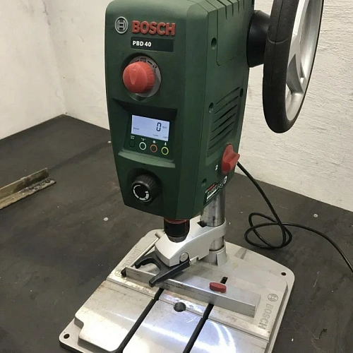 Bosch PBD 40 - вертикально-сверлильный станок